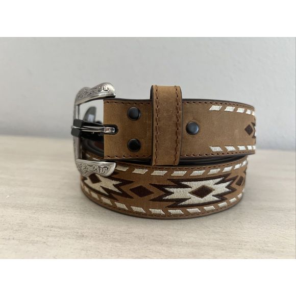 Ariat A1039802 Mens Sz 36 Lt Brown Embroidered Aztec Print Leather Belt - Picture 3 of 8